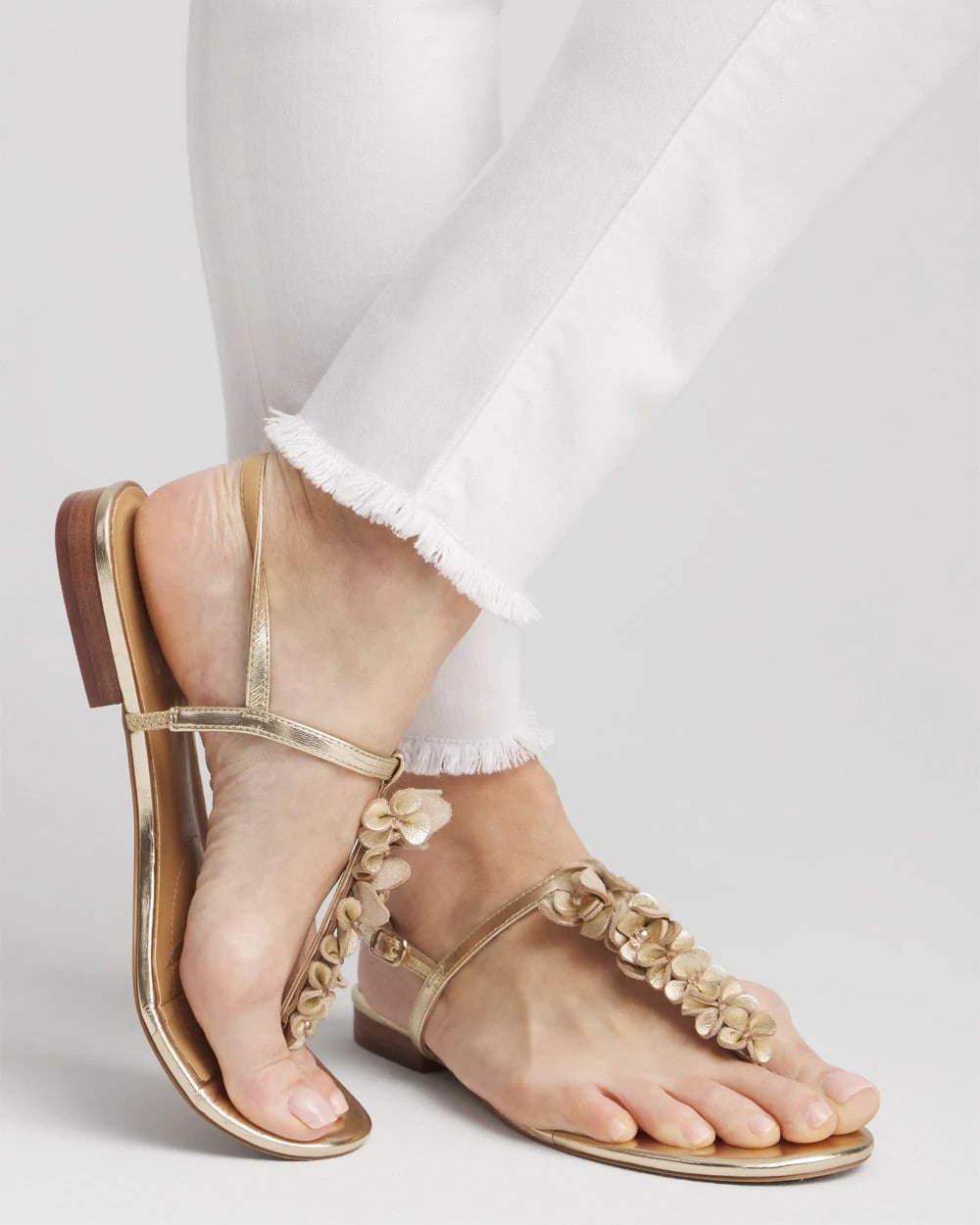 No-Stain Girlfriend Frayed Ankle Jeans