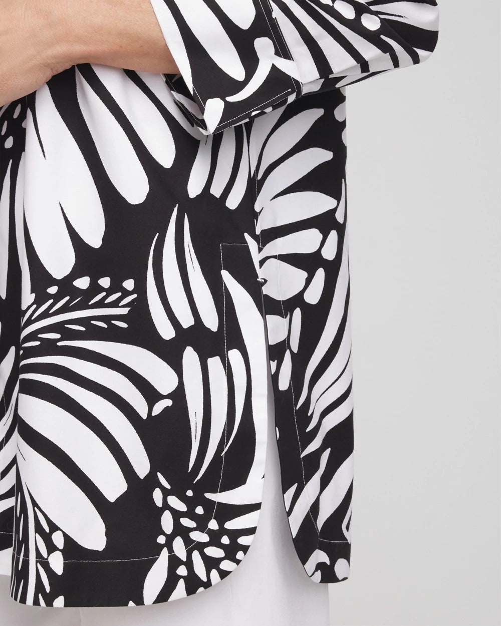 No Iron™ Printed Palms Button Down Tunic