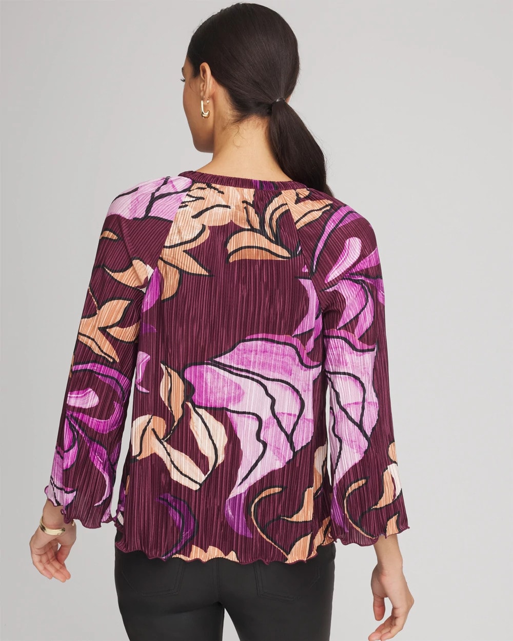 Printed Pleated V-Neck Tee