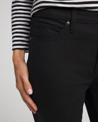 Cropped Girlfriend Kick-Flare Jeans