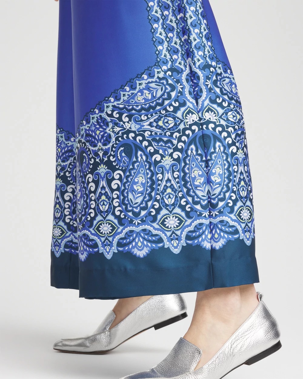 Pull-on Paisley Drawstring Cropped Pants