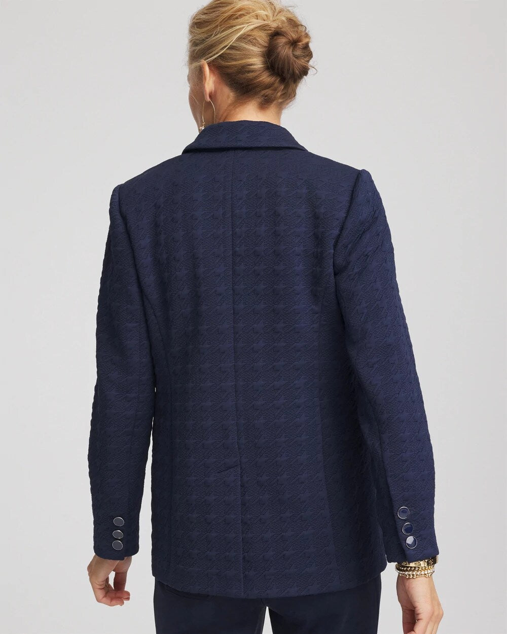 Textured Single-Breasted Knit Blazer