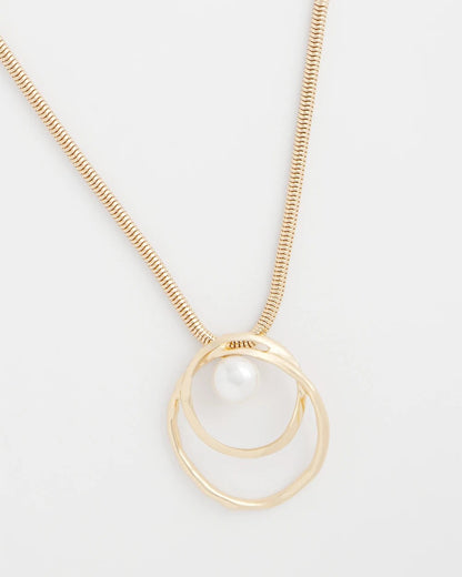 Pearl and Gold Pendant