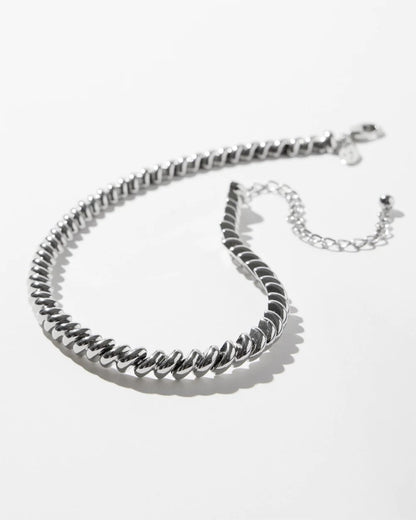 Silver Tone Twist Collar Necklace