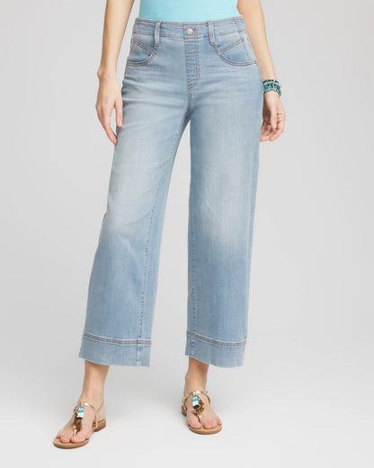 Petite Pull-On Wide Leg Cropped Jeans