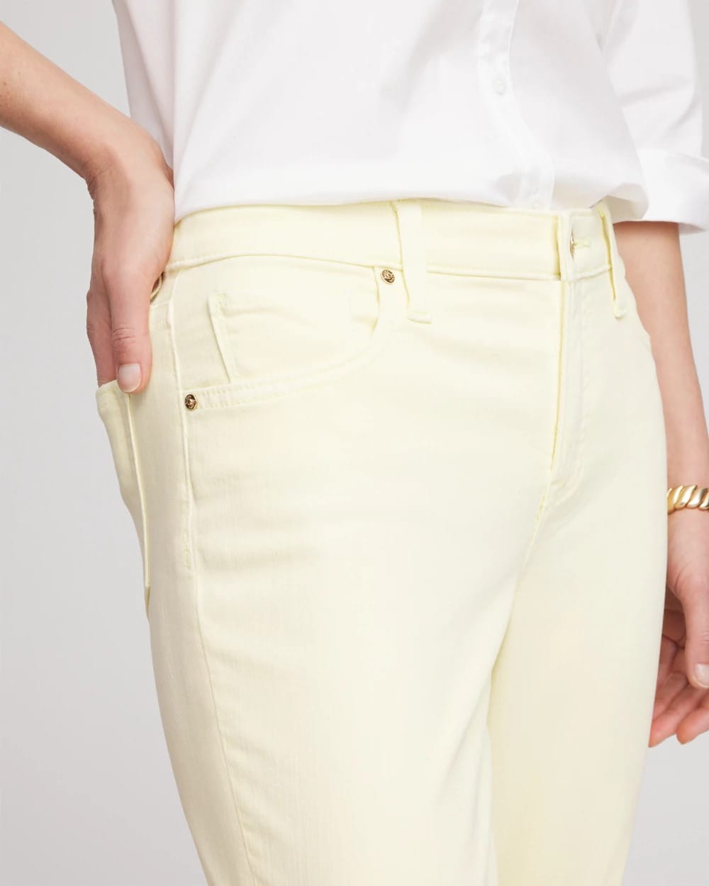 Girlfriend Cropped Jeans